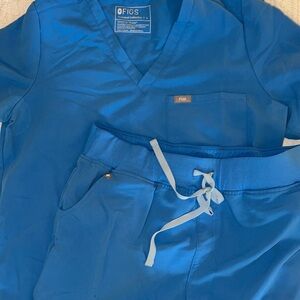 FIGS Scrub Set (Capri Blue)